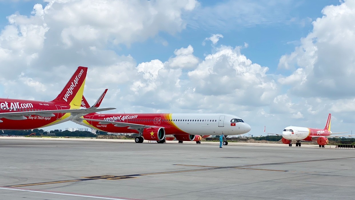 taubayvietjet2-1628842047073-1632966856.jpg