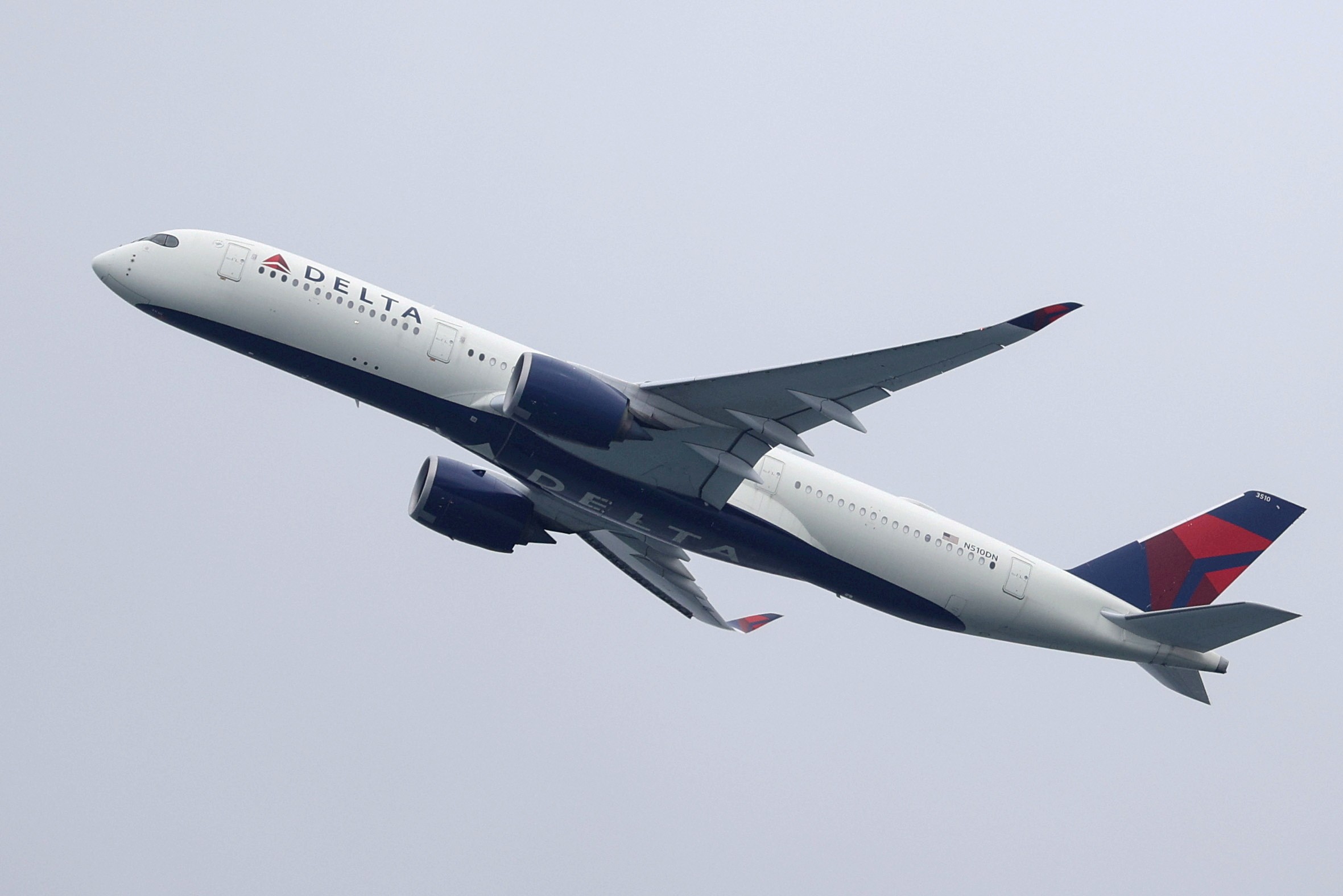 delta-air-lines-tiem-vaccin-1633312902.jpg