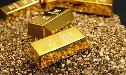 Giá vàng châu Á chạm mức cao của hai tuần trong phiên 4/10