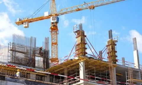 Hà Nội: Lĩnh vực đầu tư và xây dựng chịu sức ép nặng nề